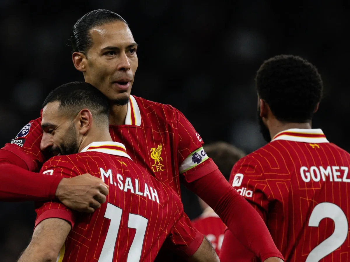 Mo Salah and Virgil van Dijk 'sign new Liverpool contracts