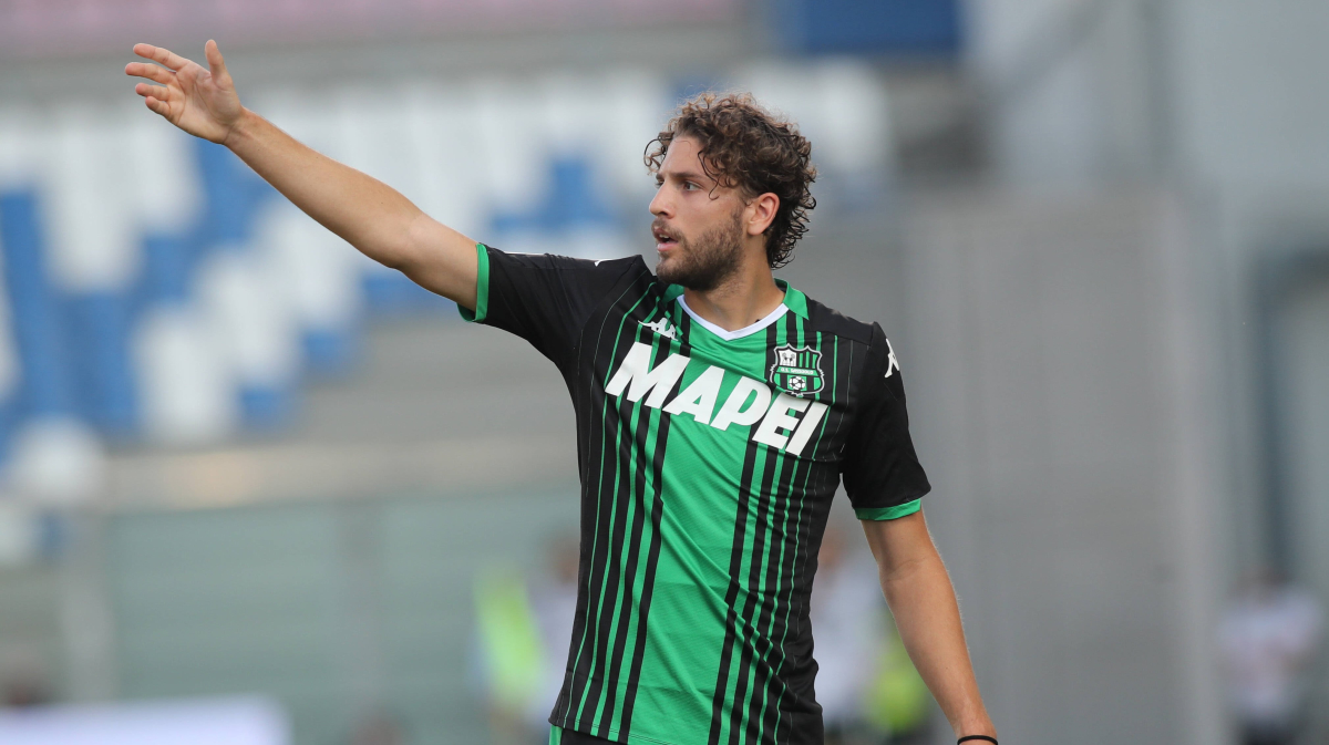 Who Is Sassuolo S Manuel Locatelli Midfield Artist Wanted By Juventus And Man City Footballtransfers Com