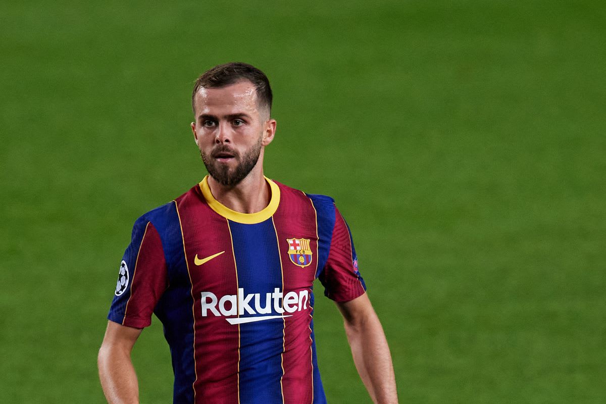 Pjanic I M Not Satisfied With My Lack Of Game Time At Barcelona Footballtransfers Com