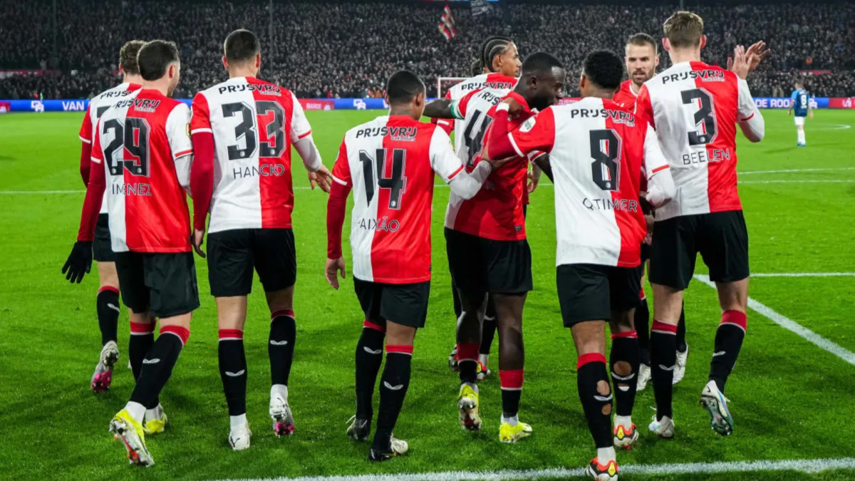 Feyenoord, Feyenoord teamfoto, Quinten Timber