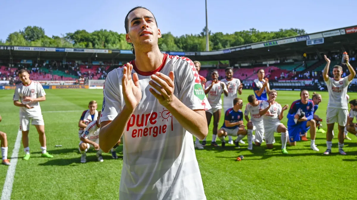 Ramiz Zerrouki, FC Twente, 2022/23