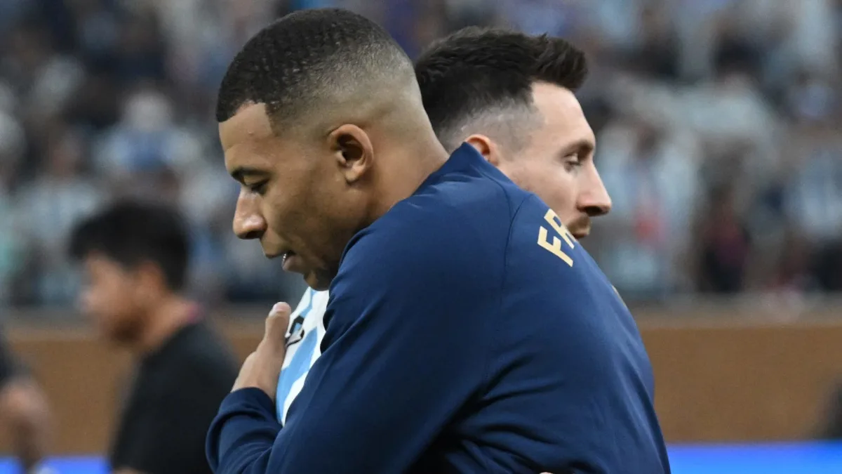 Kylian Mbappe and Lionel Messi during the World Cup final.