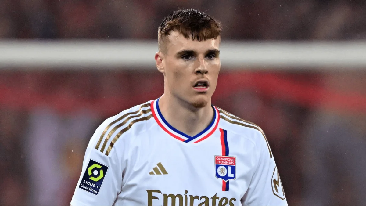 Jake O'Brien, Olympique Lyon