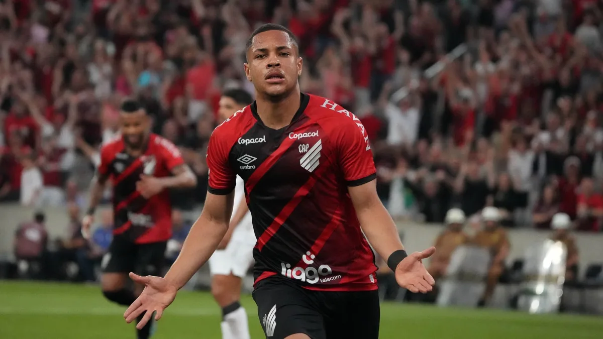 Vitor Roque, Athletico Paranaense, 2022