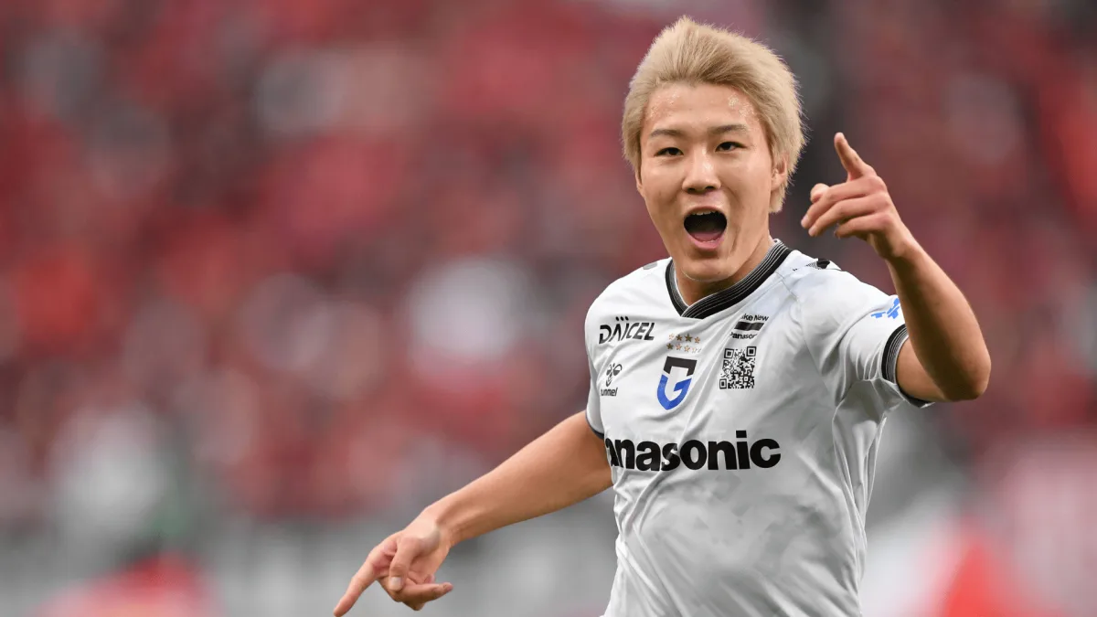 Isa Sakamoto, Gamba Osaka