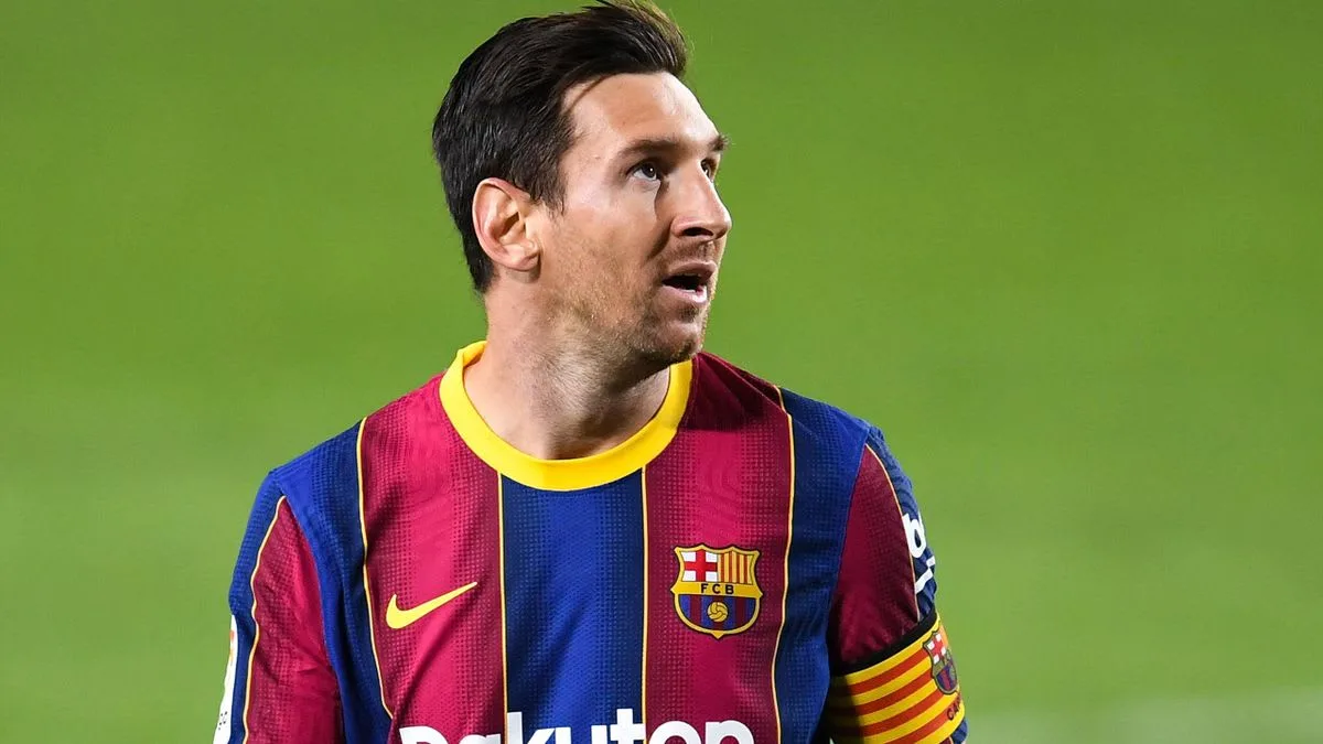 Man City may sign Messi by not complying with FFP, claims Tebas