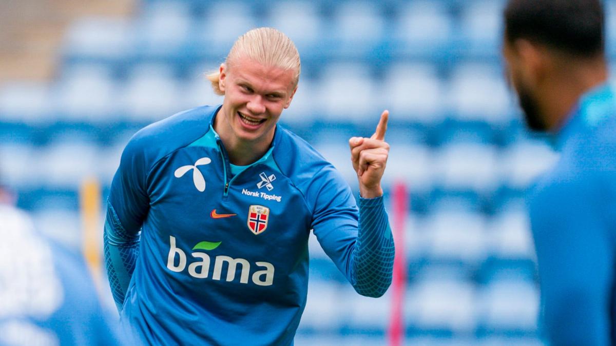 Erling Haaland in training with Norway