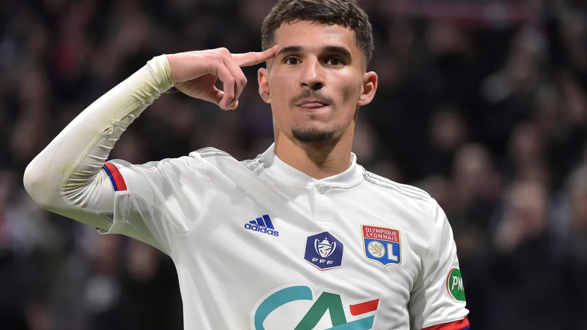 Arsenal target Aouar deserves to be punished by Lyon, says Garcia
