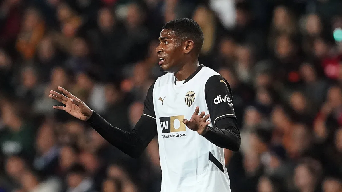 Cristhian Mosquera, Valencia, 2024/25
