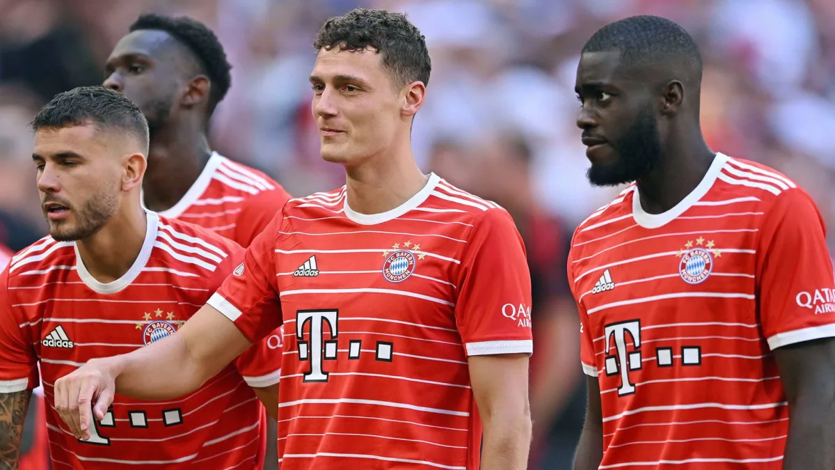 Benjamin Pavard in action with Bayern Munich.