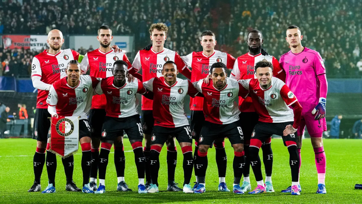 Feyenoord, teamfoto, 2023/24, vs Atlético Madrid