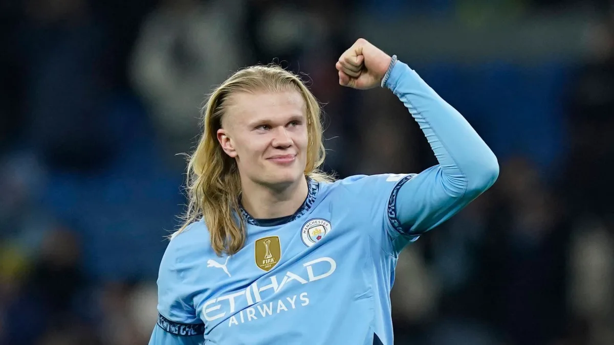 Erling Haaland celebrates Man City's victory over Chelsea