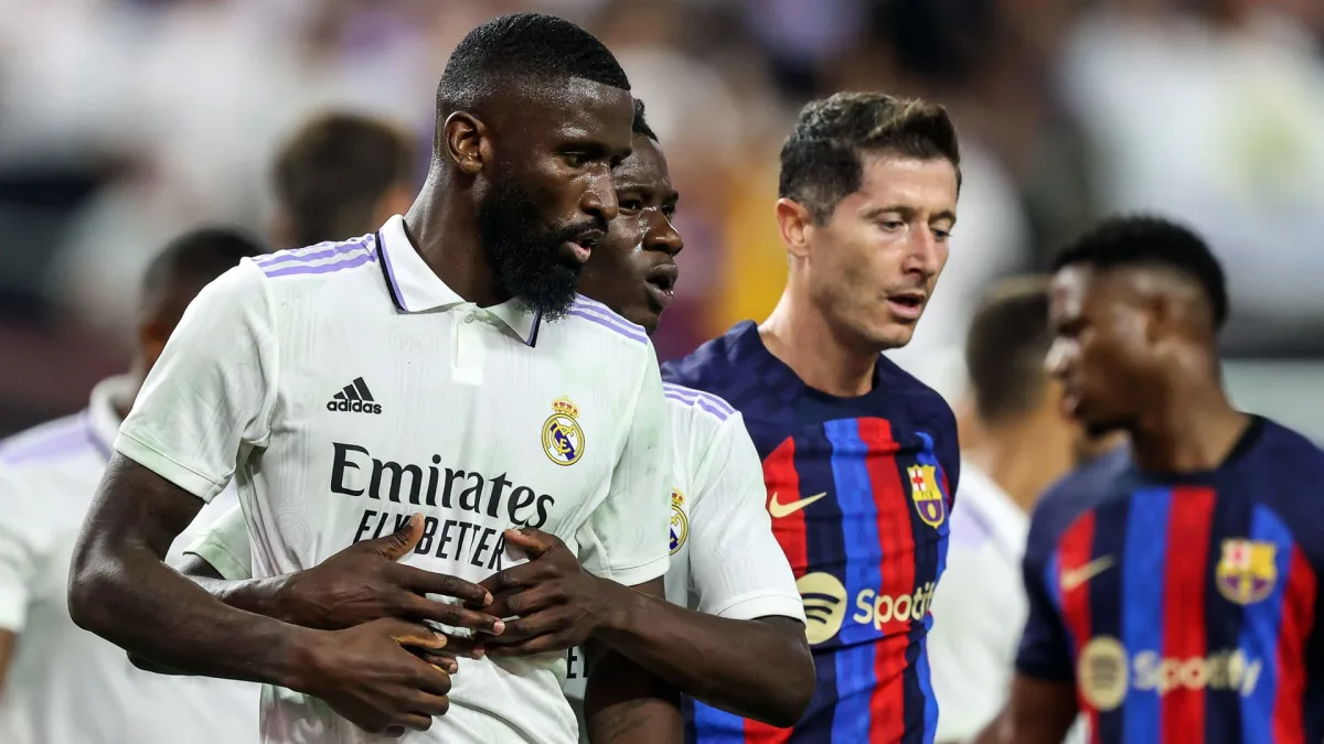 Antonio Rudiger in action for Real Madrid against Barcelona.