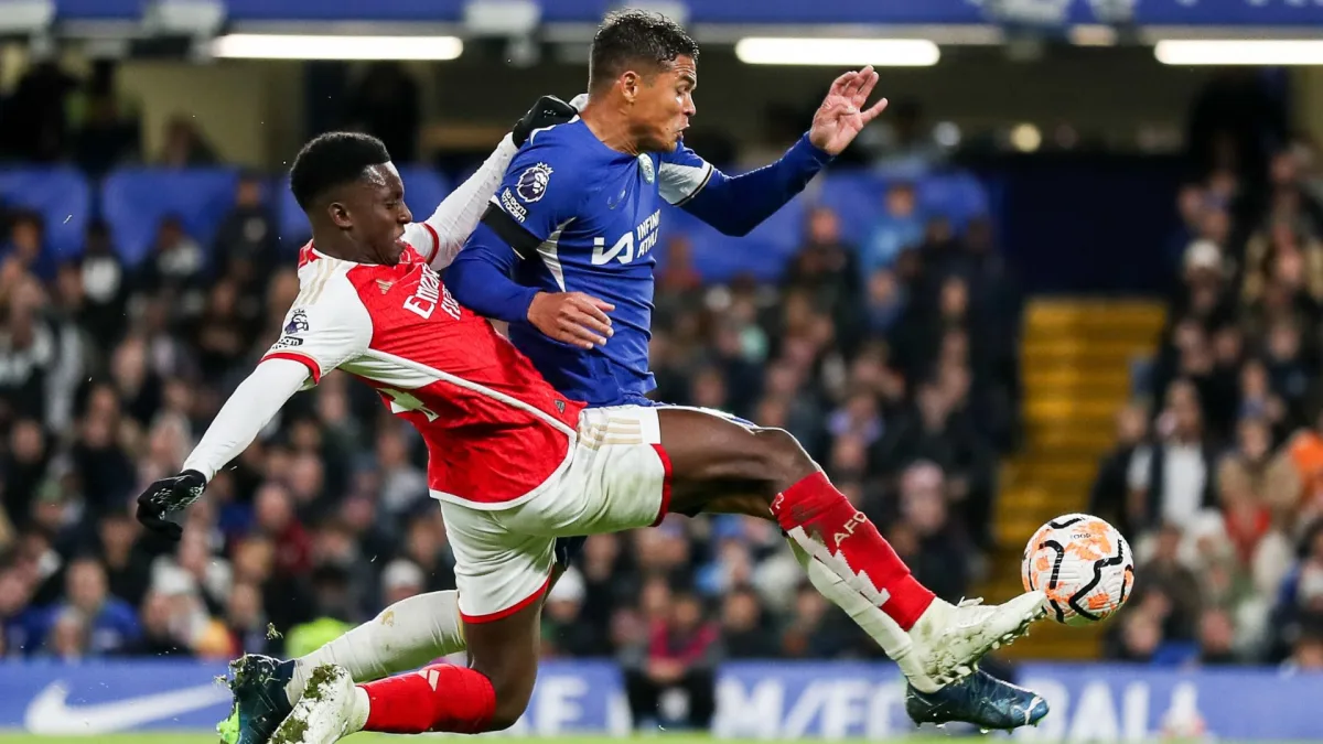 Thiago Silva and Eddie Nketiah challenge during Chelsea vs Arsenal, 2023/24