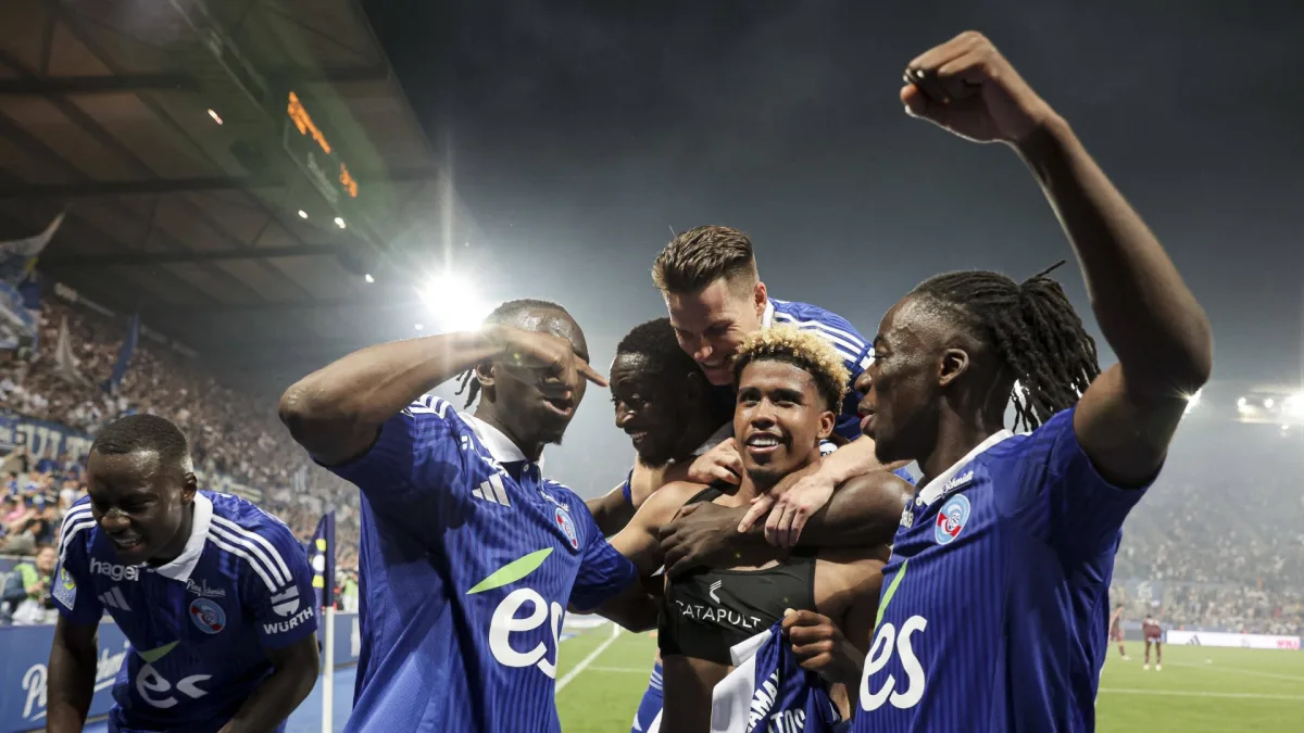 Andrey Santos celebrates scoring the winning goal against Metz for Strasbourg