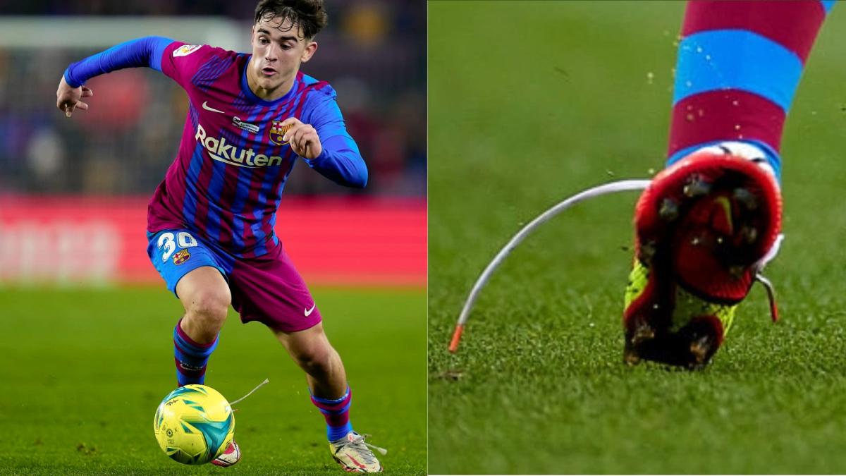 Barcelona star Gavi playing with his laces undone
