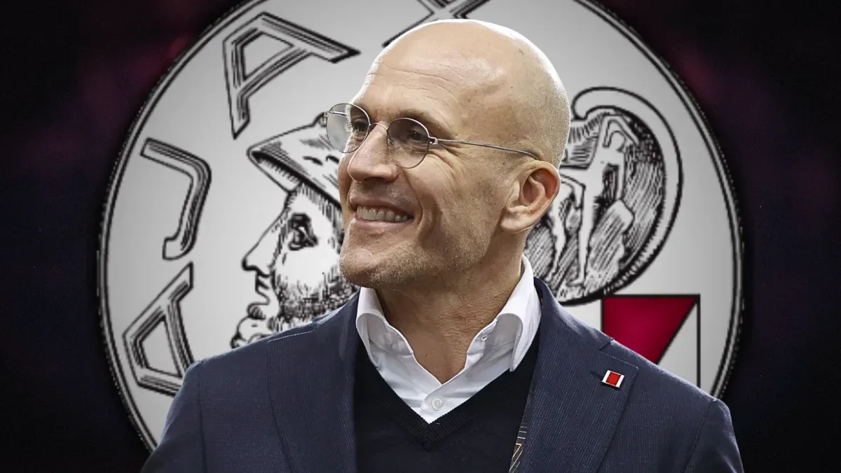 Ajax heeft Joeri Heerkens van Sparta Praag zich horen uitspreken over zijn toekomst. De Amsterdamse club heeft een openingsbod van 1,5 miljoen euro gedaan op de negentienjarige keeper. Terwijl de geruchtenmolen op volle toeren draait, be...