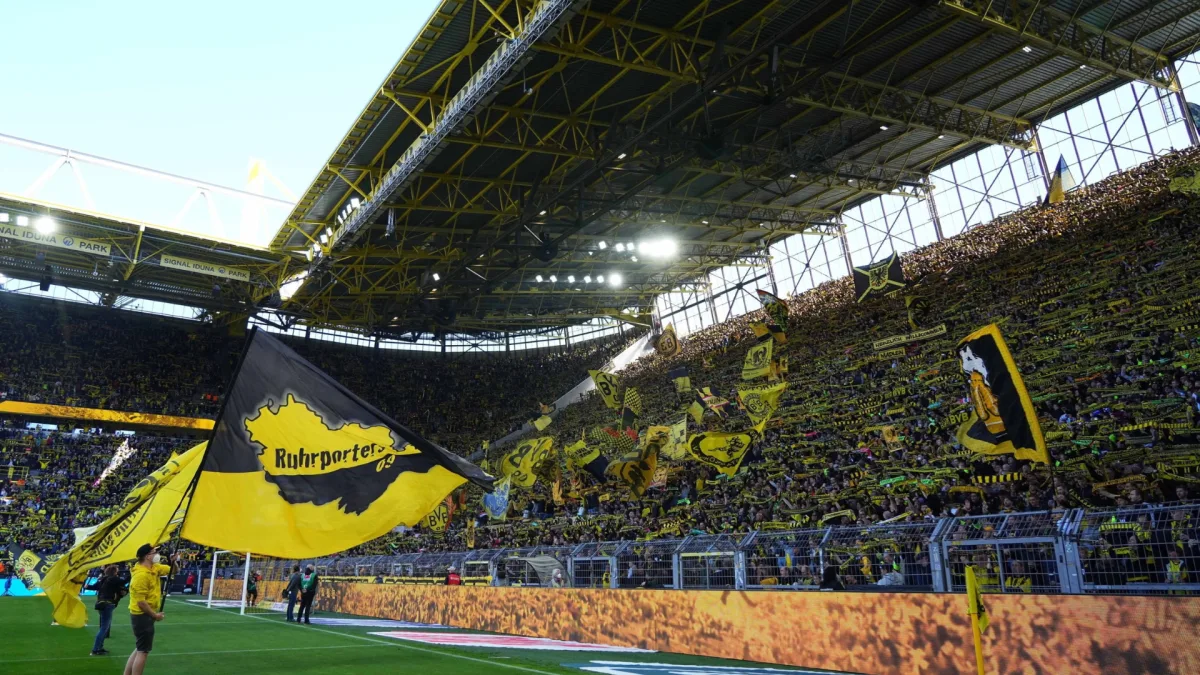 Gelbe Wand, Borussia Dortmund
