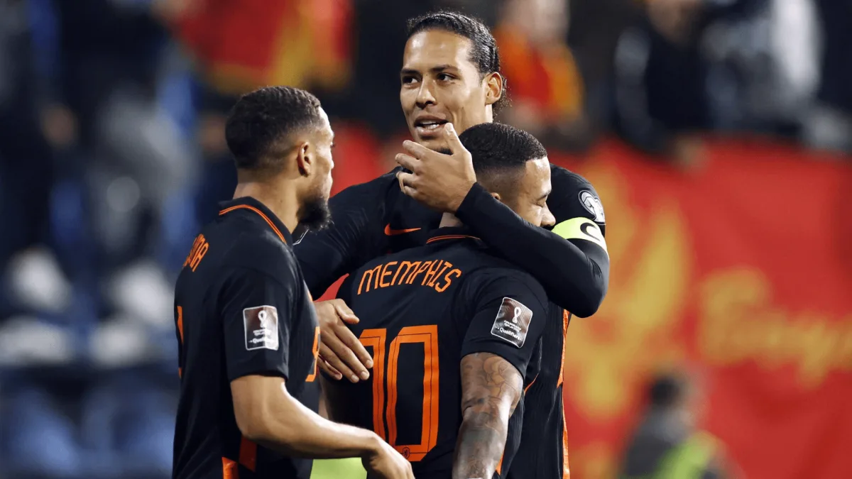 Arnaut Danjuma, Memphis Depay, Virgil van Dijk