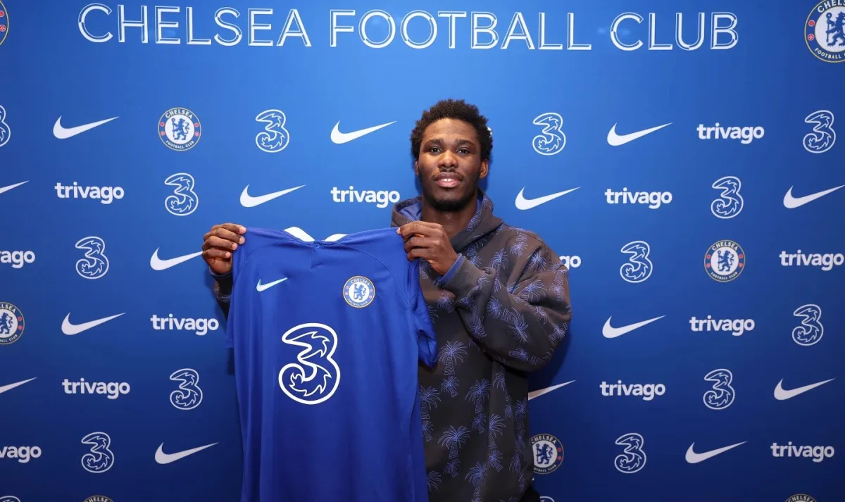 Chelsea sign Datro David Fofana