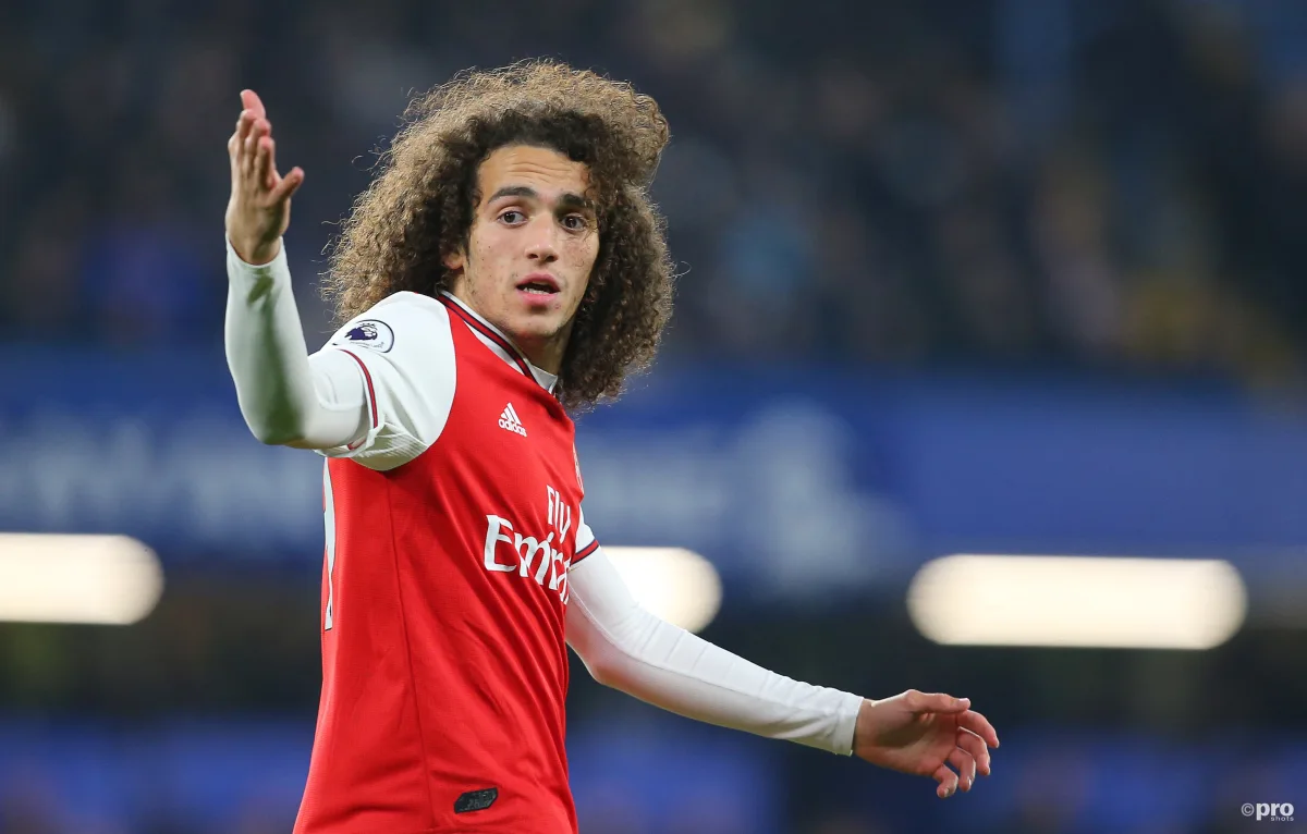 Matteo Guendouzi playing for Arsenal in the Premier League