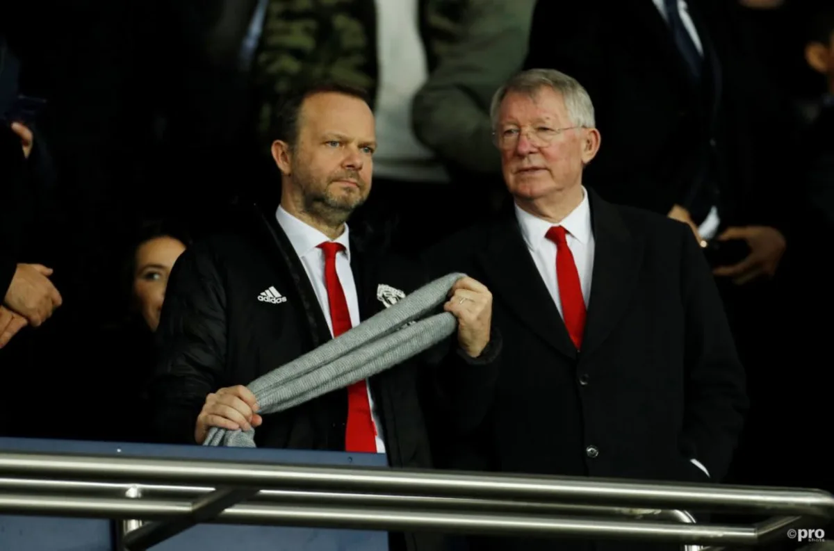 Man Utd chief executive Ed Woodward with Sir Alex Ferguson