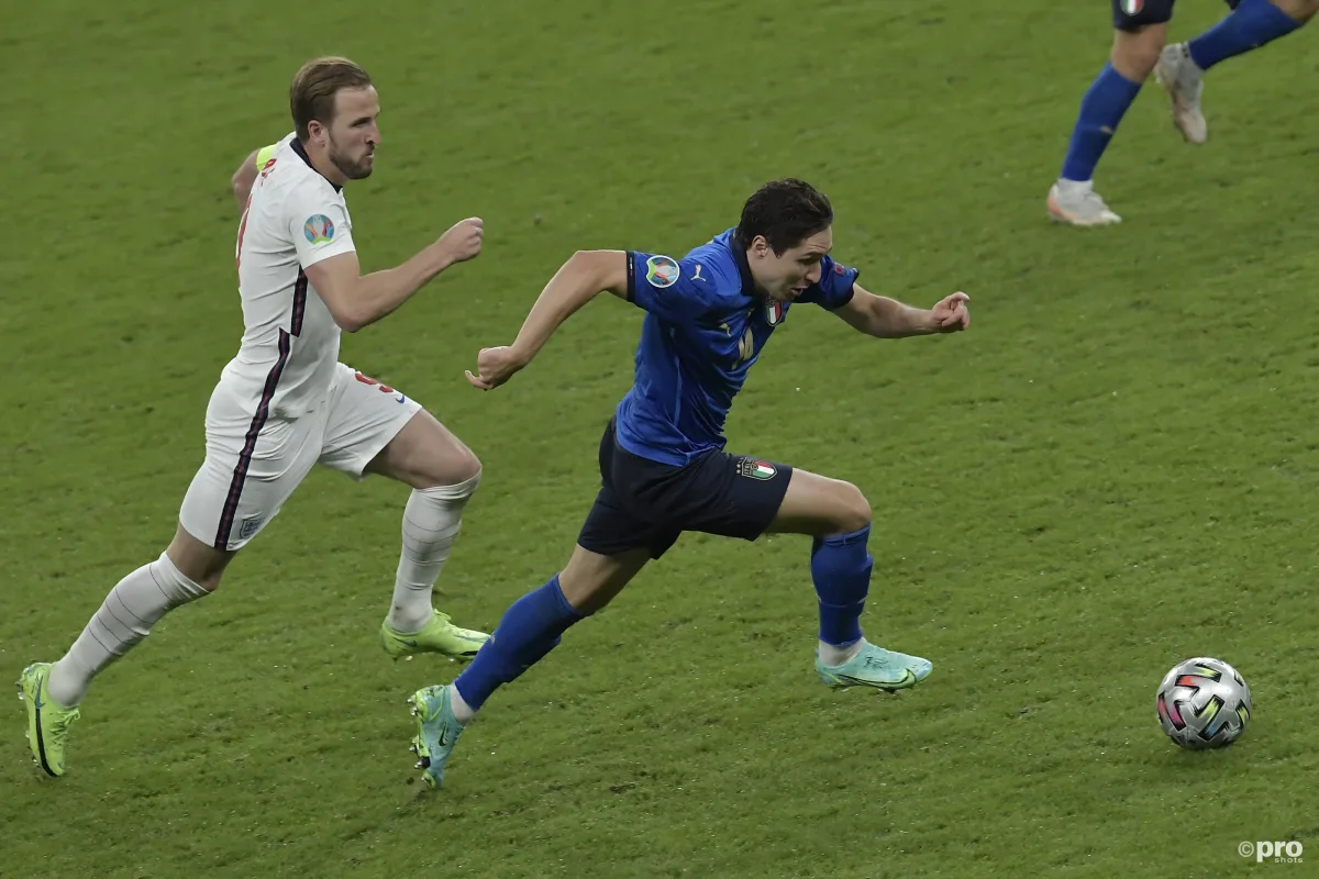 Federico Chiesa races past Harry Kane, Euro 2020