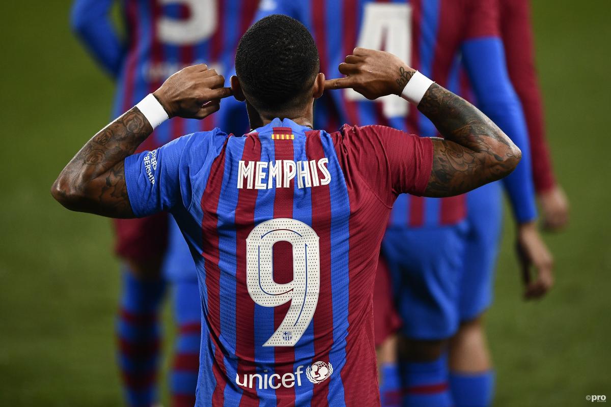 Memphis Depay celebrates scoring for Barcelona in La Liga
