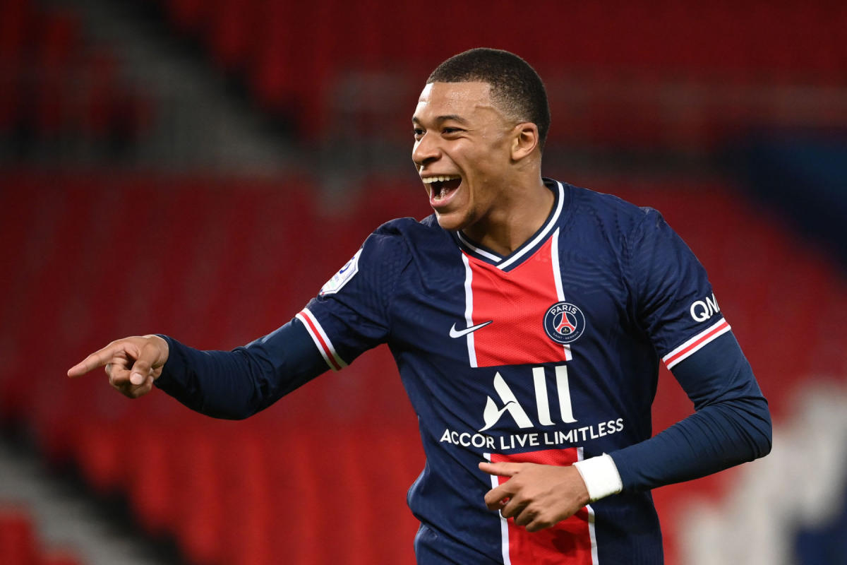 Which player has been described at the ‘Kylian Mbappe of left-backs?’
