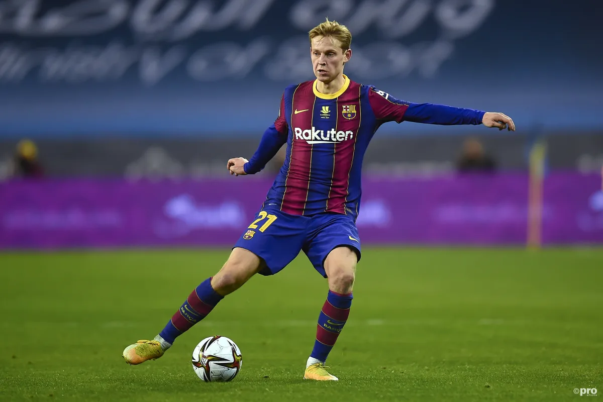 De Jong is better at Barcelona than he was at Ajax, insists Koeman