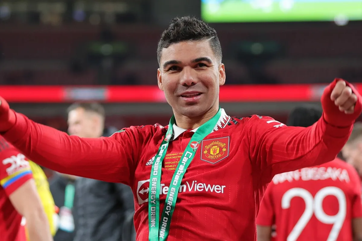 Casemiro's Man Utd exit stance as his former teammate launches transfer  charm offence - Mirror Online