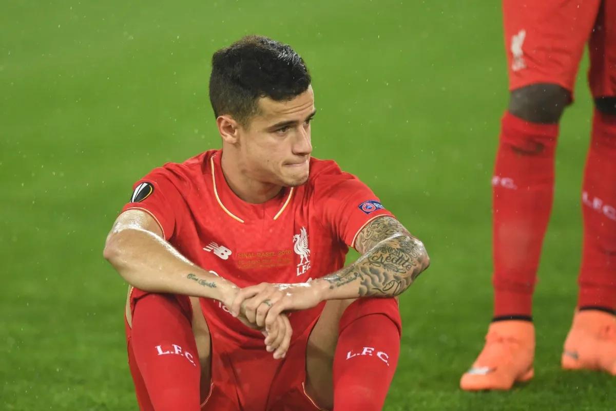 Philippe Coutinho 'proud' to a cover star for PES 2018… but the Barcelona  target is wearing a Brazil shirt rather than Liverpool red