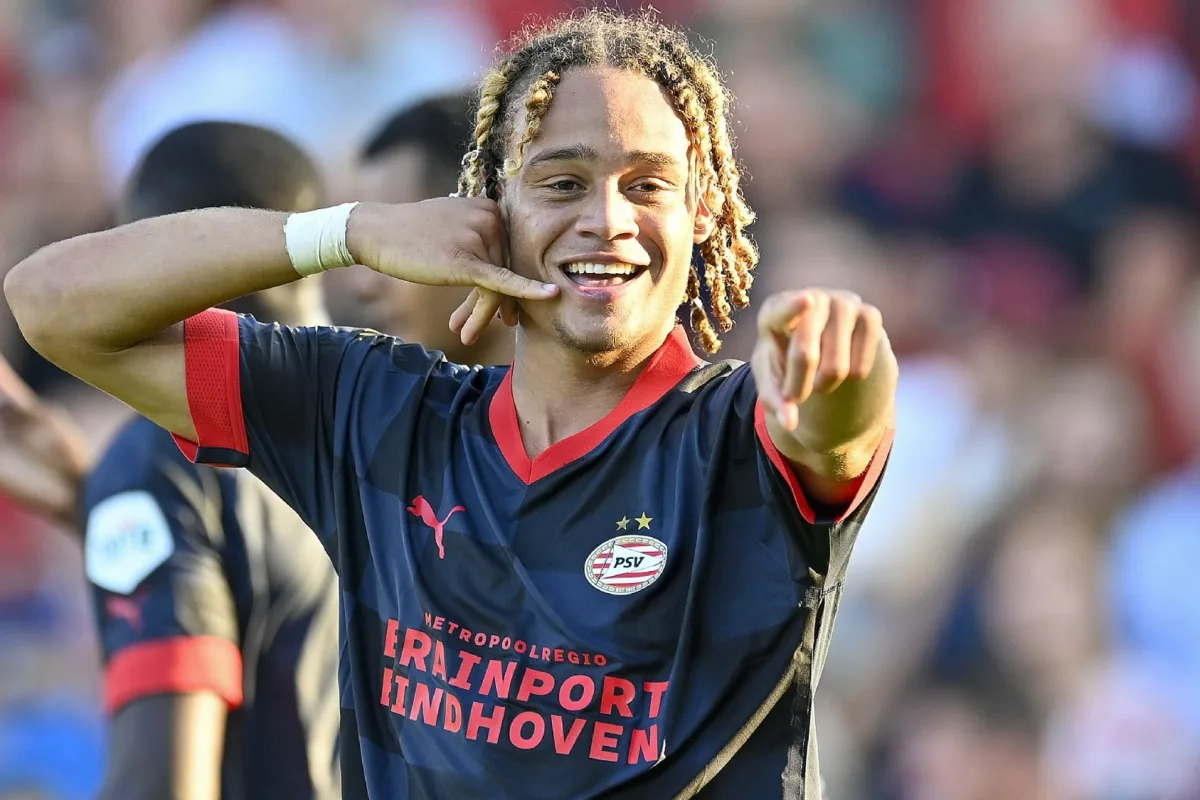 Who Is Xavi Simons? The Ex-Barcelona & Psg Wonderkid Starring At Psv |  Footballtransfers.Com