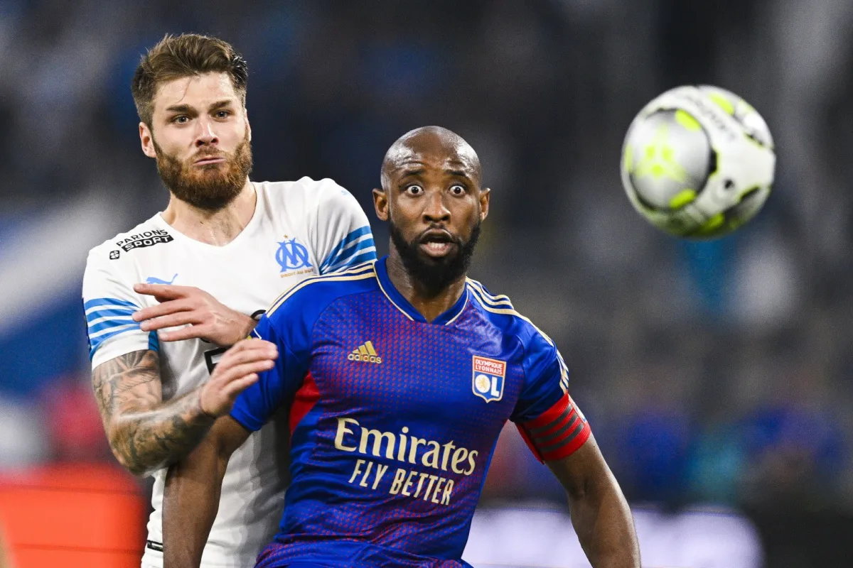 Transfer news: Lyon striker Moussa Dembele 'wants return to English  football