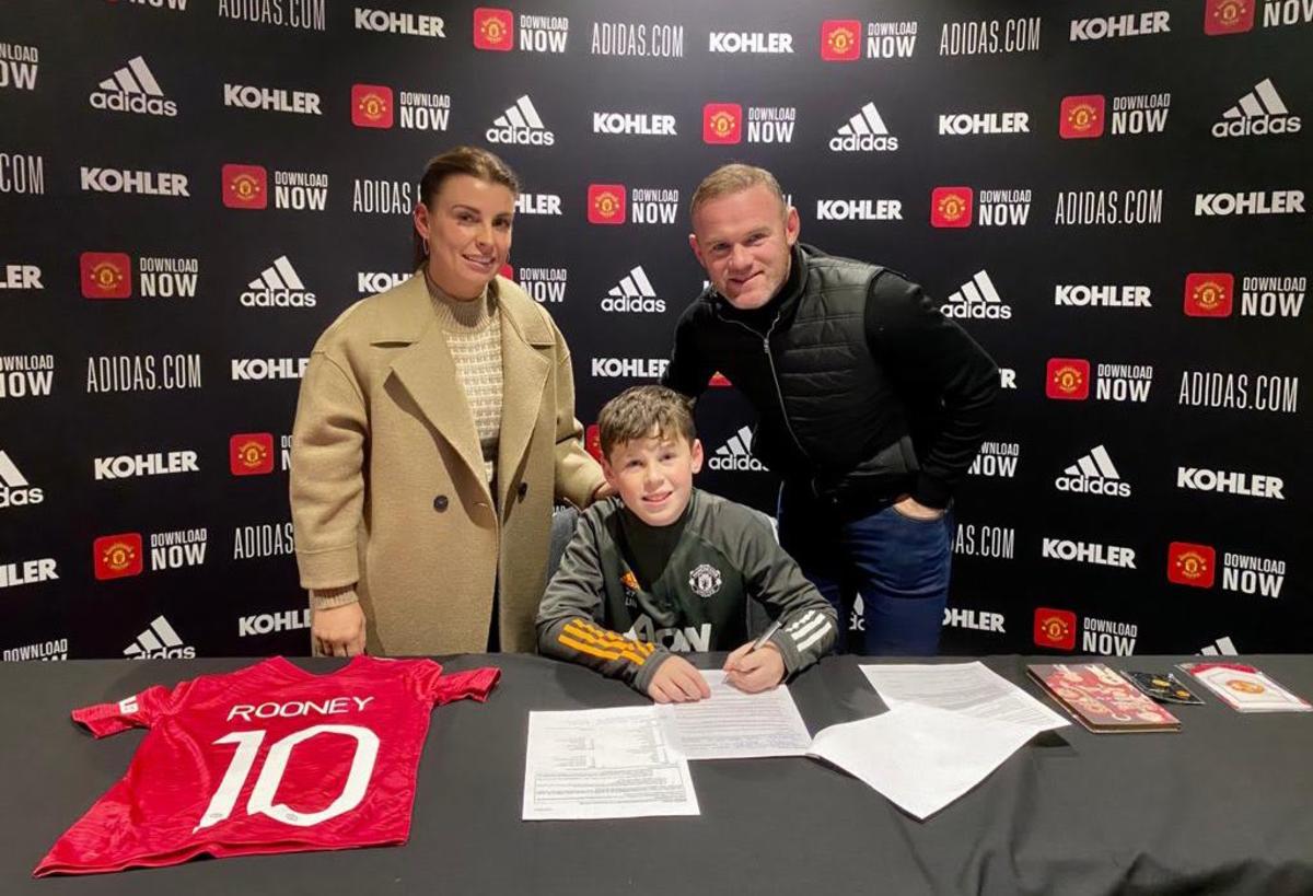 Rooney signs for Manchester United: Kai follows in dad Wayne’s footsteps