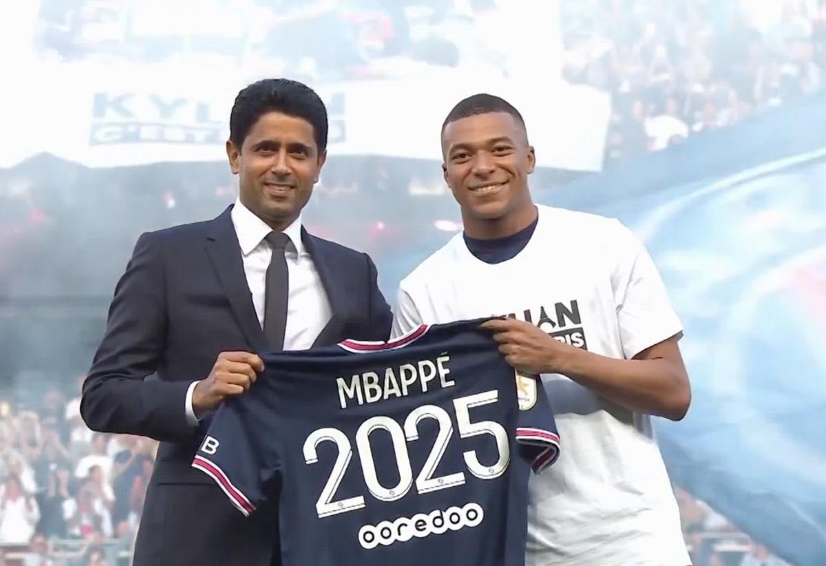 Mbappe Announces New Psg Contract Footballtransfers Com