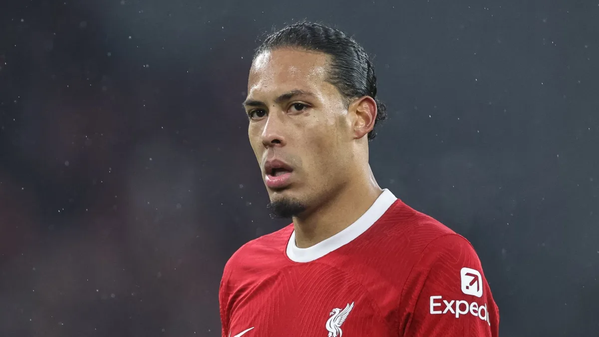 Criticism for Virgil van Dijk’s involvement in Crystal Palace red card as Liverpool secures victory