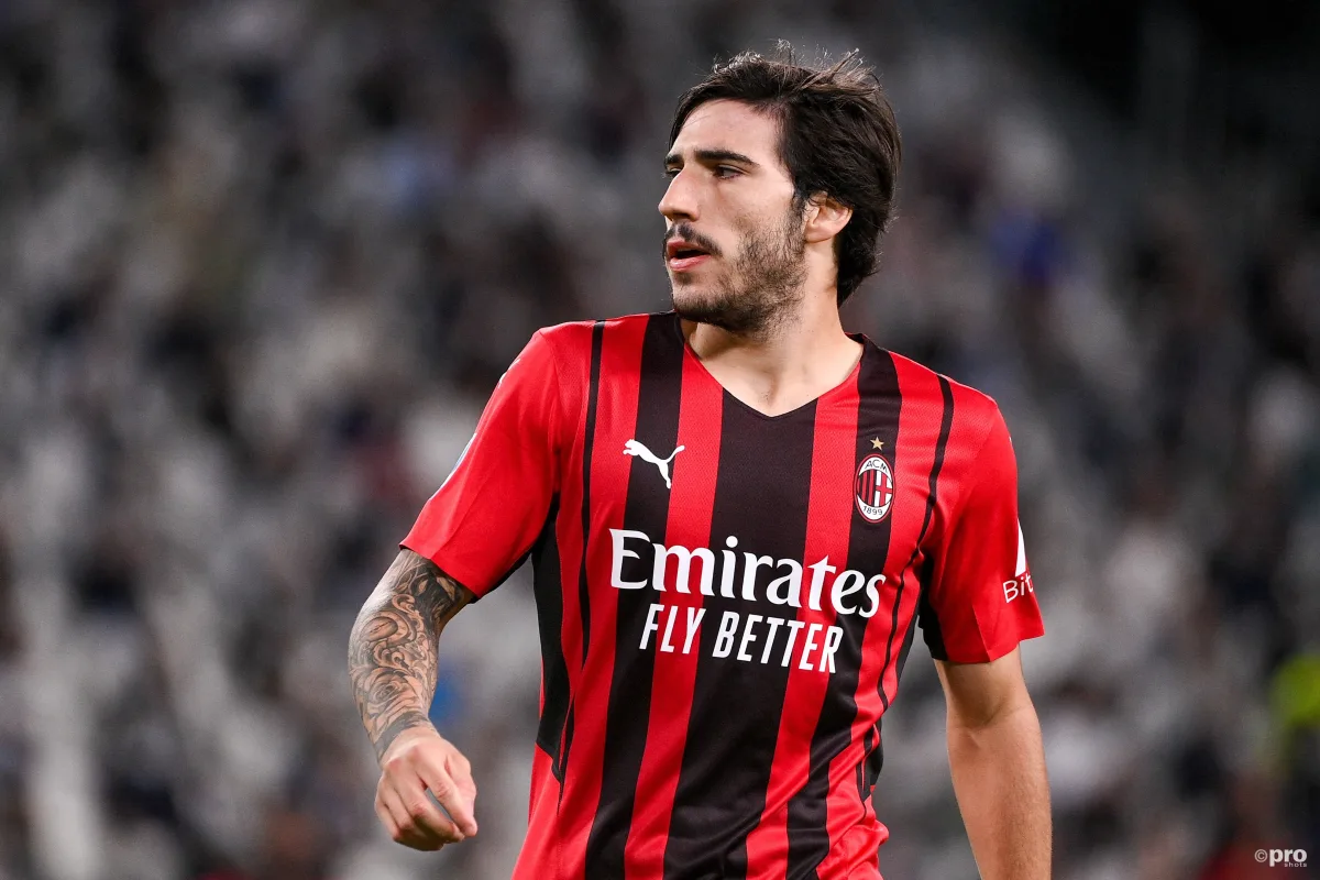 Five more possible Serie A exits as Milan's Sandro Tonali nears