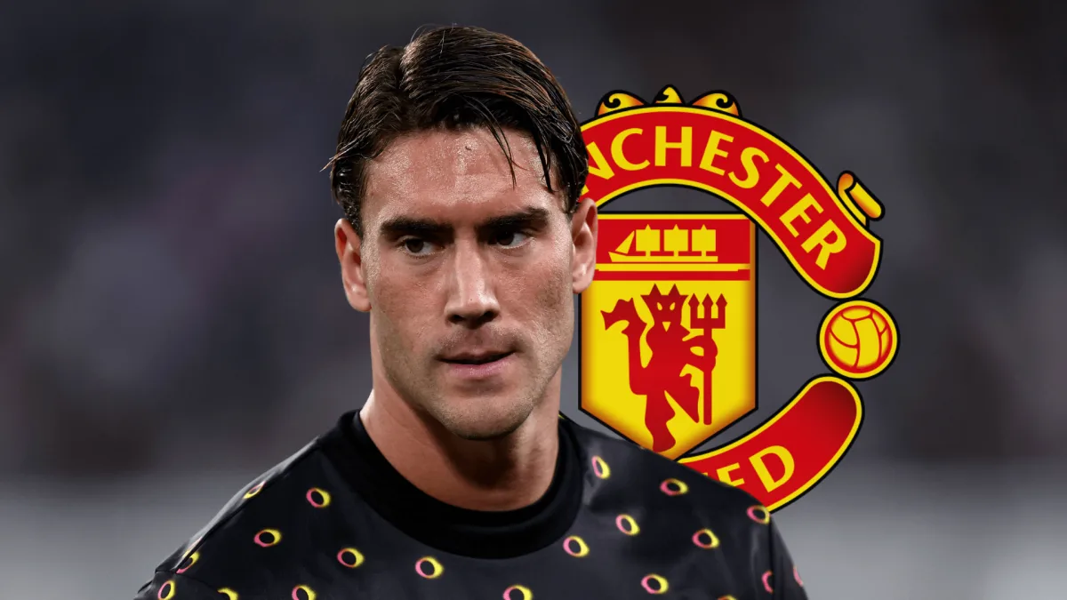 Man Utd transfer news: Red Devils eye Dusan Vlahovic after Van Nistelrooy recommendation | FootballTransfers.com