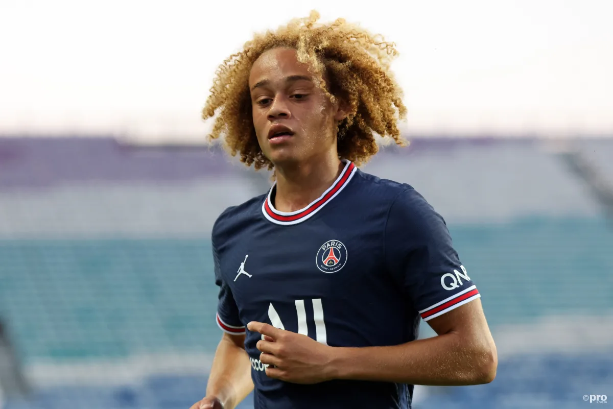 Who Is Xavi Simons Dutch Wonderkid Who Rejected Barcelona For Psg