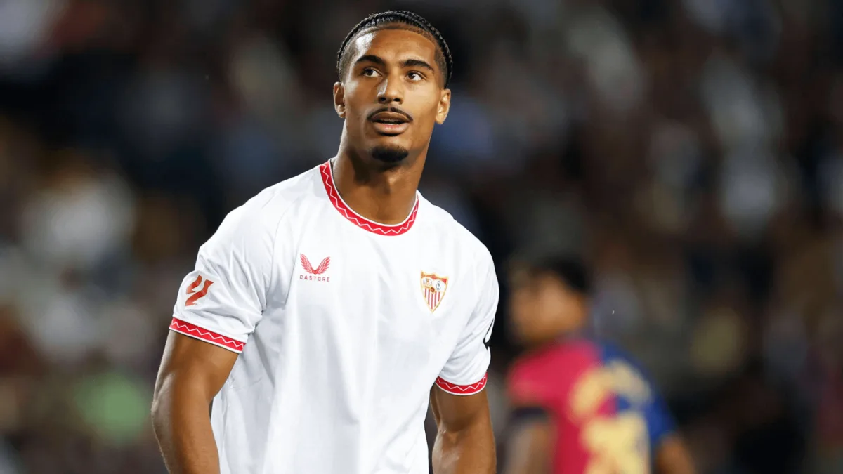 Newcastle, Aston Villa, and Liverpool battle for Sevilla defender