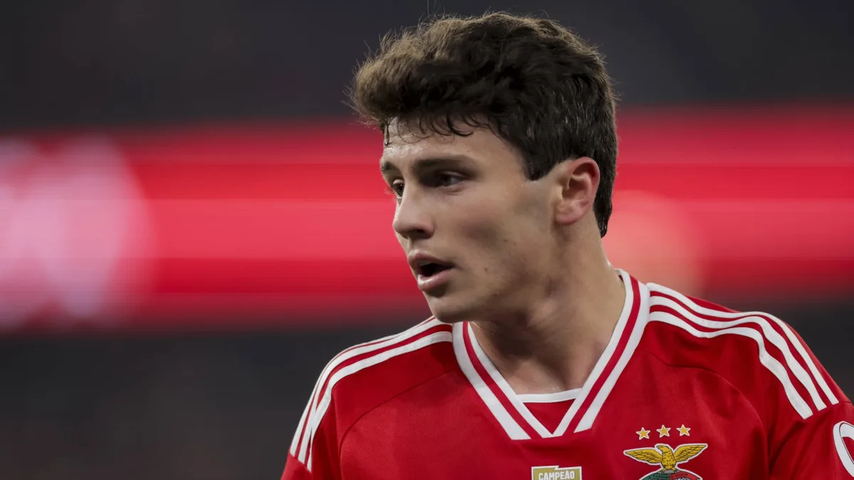 Liverpool have the upper hand in the race to sign Benfica’s Joao Neves, according to Man Utd transfer news