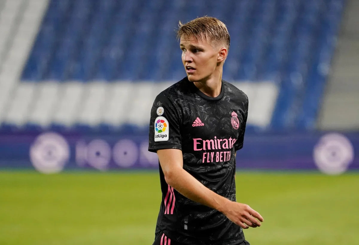 Arsenal win race to sign Real Madrid midfielder Martin Ødegaard on