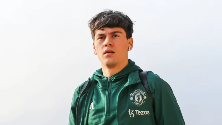 Facundo Pellistri has left Man Utd on loan