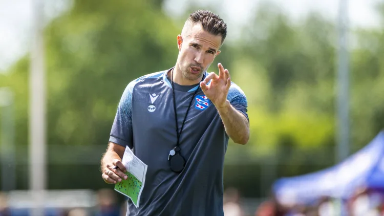 Robin van Persie is the head coach of Heerenveen