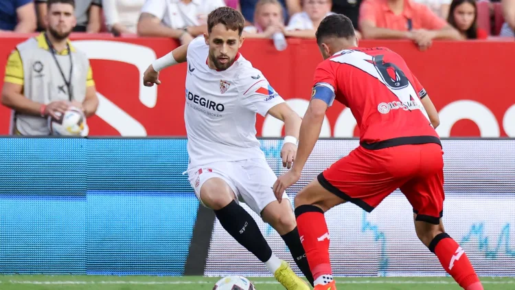 Adnan Januzaj in action for Sevilla