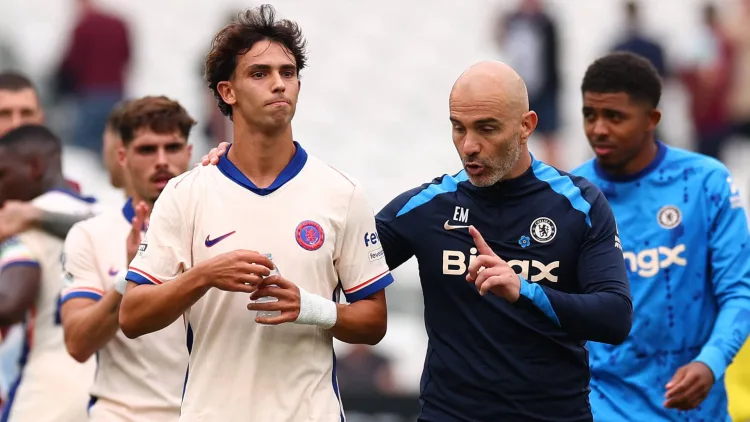 Joao Felix (left) with Enzo Maresca (right)