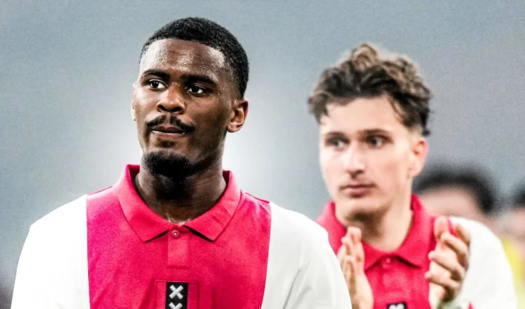Jorrel Hato (links) met Mika Godts.