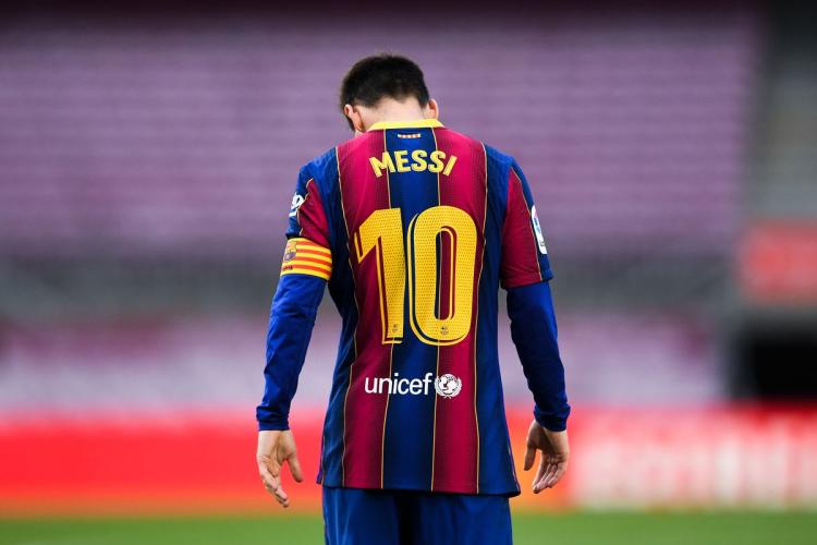 Lionel Messi Pep Says Man City Won T Sign Barcelona Legend Footballtransfers Com