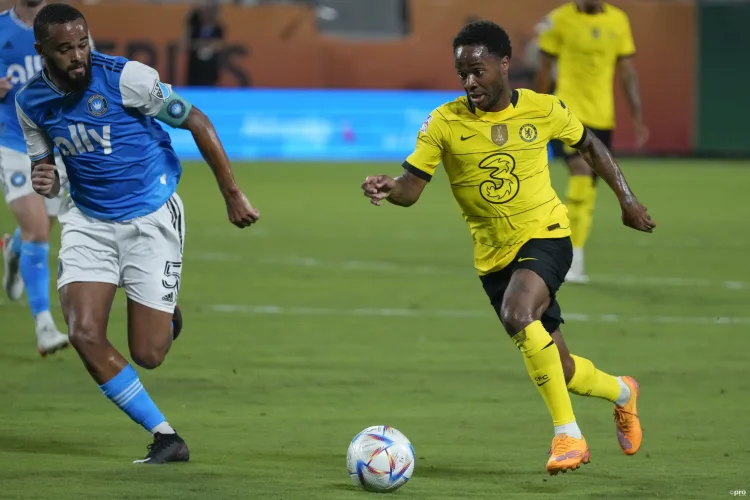 Raheem Sterling playing for Chelsea